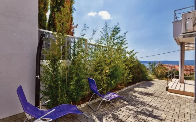 Apartments Manoy