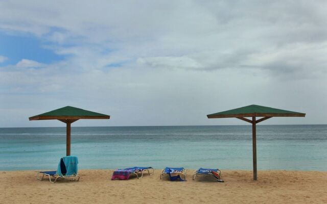 Turner's Beach Cottages