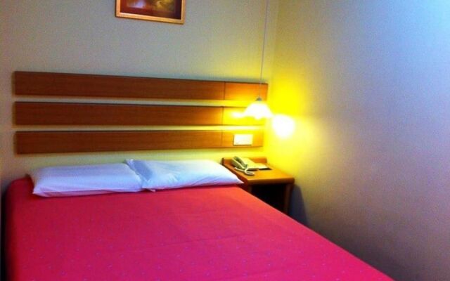 Home Inn Hotel Guiyang Fushui Middle Road