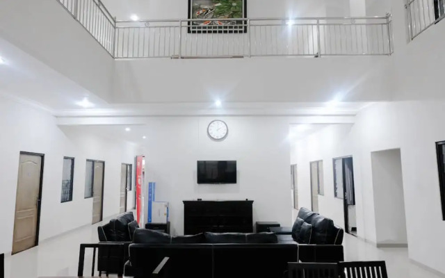 OYO 407 Bandahara 21