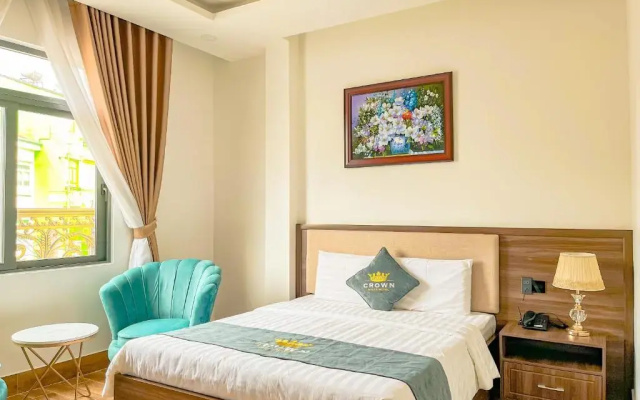 Crown Da Lat Hotel