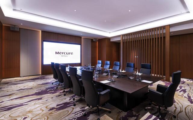 Mercure Shenzhen Longgang - Pinghu Railway Station