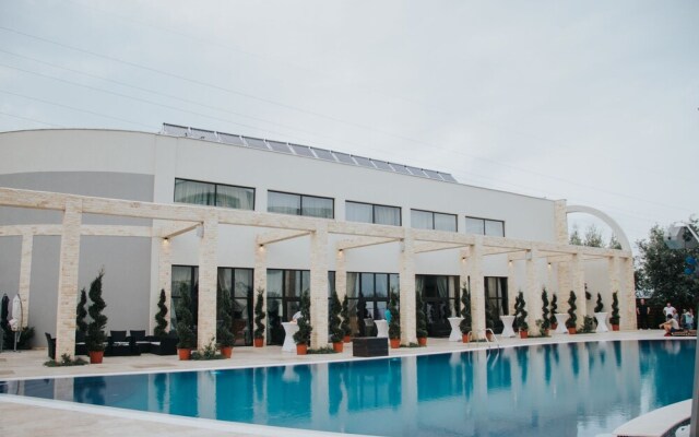Pik Elegance