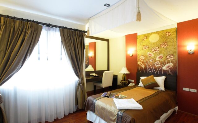 Mirth Sathorn Hotel