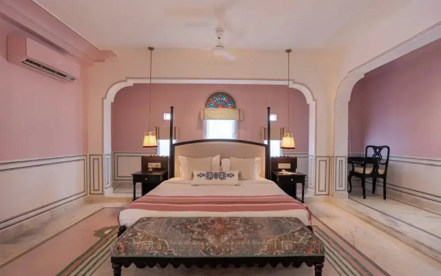 Padmaa Jaipur