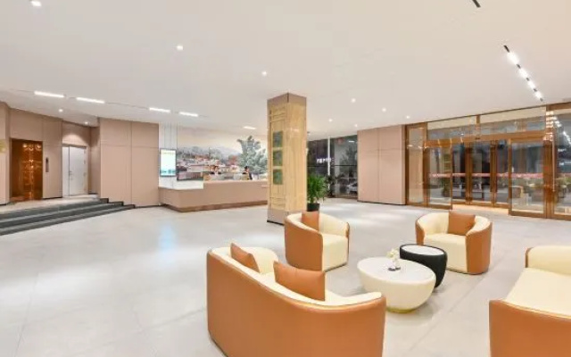 Vienna 3 Best Hotel (Tonghua Railway Station) – Lobby – Tonghua