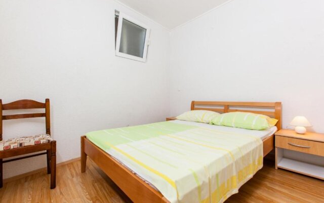 Apartments Klarić 3406