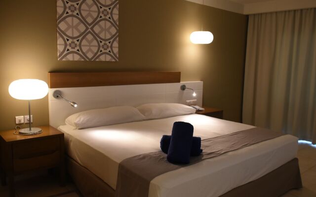Hotel La Marina Plaza & Spa