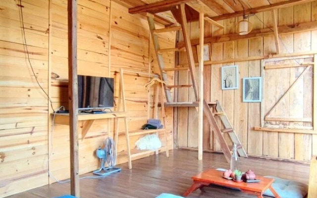 To Chim Ri Homestay Mang Đen