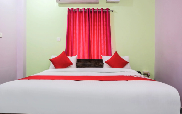 Oyo 43512 Bijaya Palace