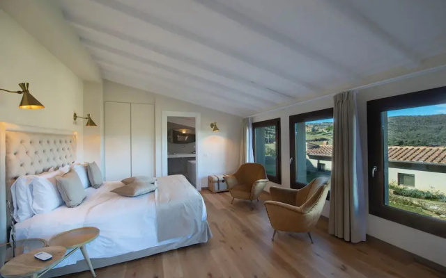 Villa Chianti With Infinity Pool And Vineyard View