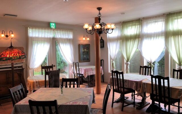 Forest Villa Olive