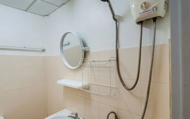 OYO 75306 Spice Guest House