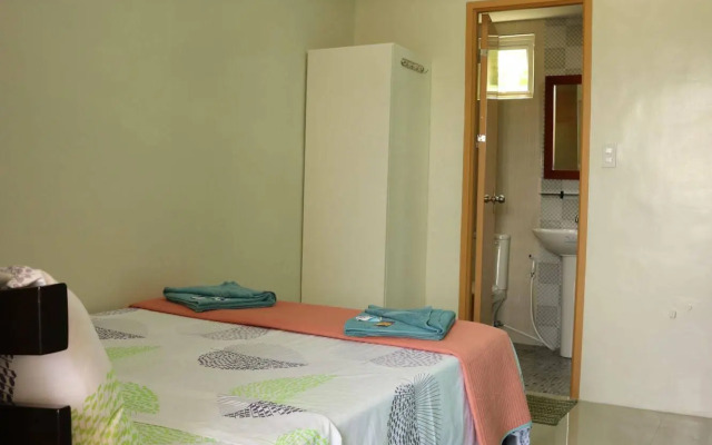 EA Apartelle - Metro Vigan - Hostel