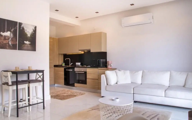 Serene Flat w Sea and Nature View in Kusadasi