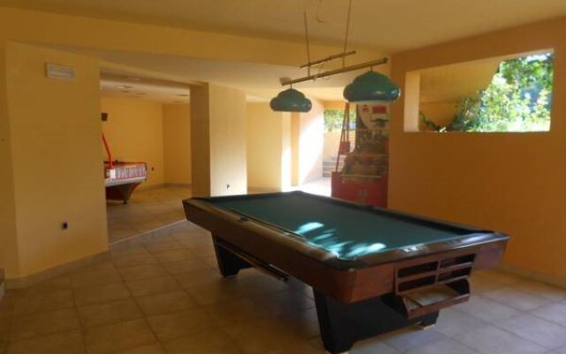 Golden Sand Hotel