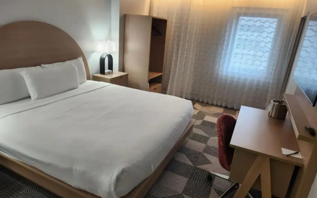 Miami International Airport Hotel
