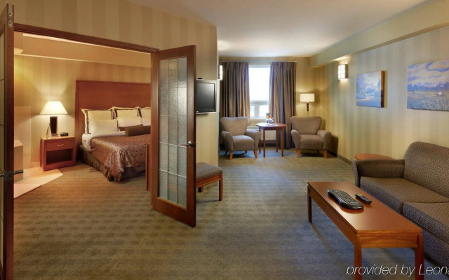 Deerfoot Inn & Casino
