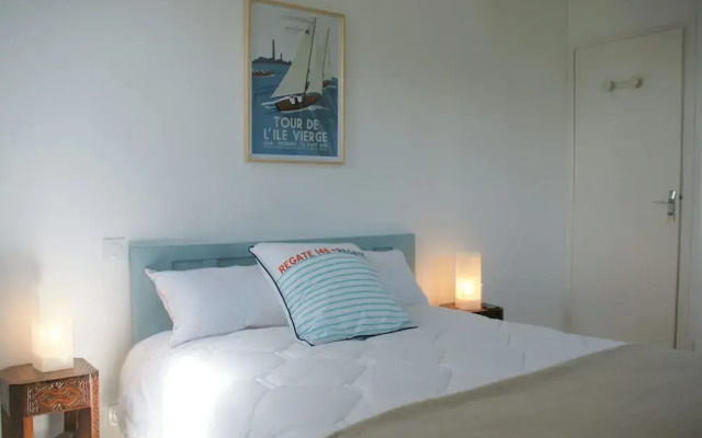 Holiday Home Near Village Centre and Beach