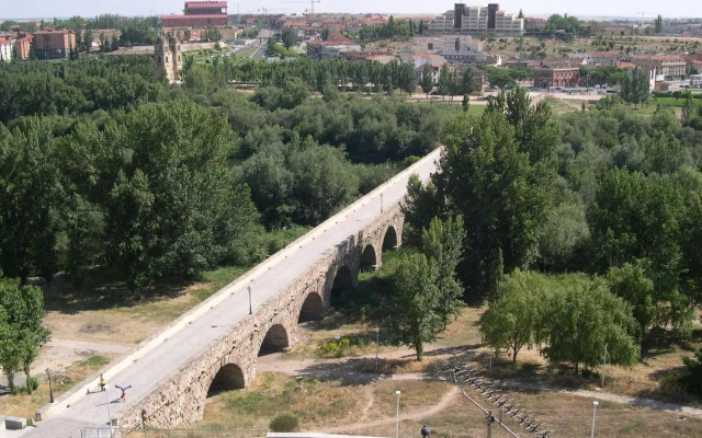 Apartamento Ribera Del Puente