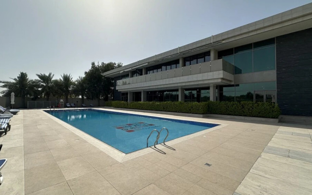 Easygo-upgraded 1bdr Polo Residence