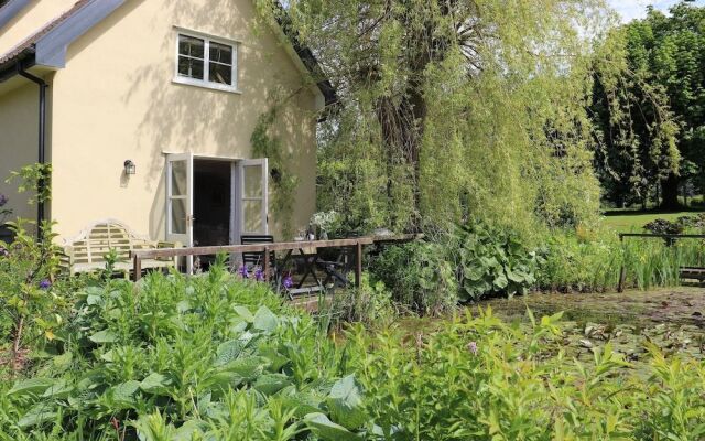 Low Farm Cottages