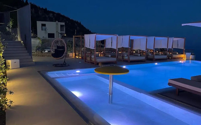 Amare Hotel