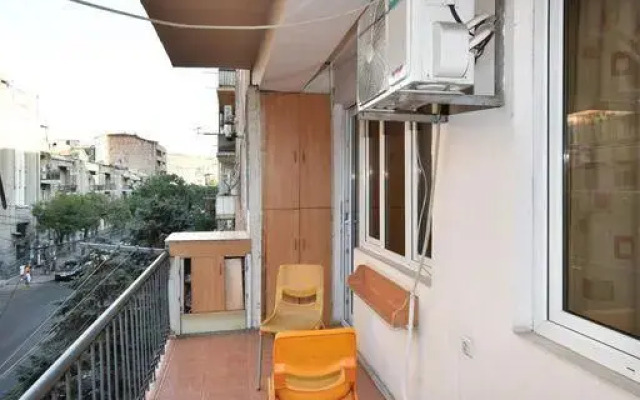 Rent Inn Yerevan (Rent Inn Yerevan) on Vardanants street 4