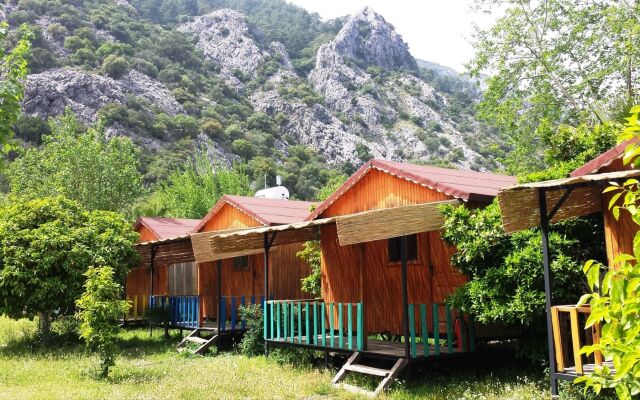 Papatya Pension Bungalow