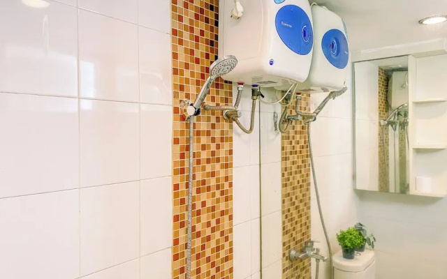 2Br Space Near Mall At Bassura City Apartment