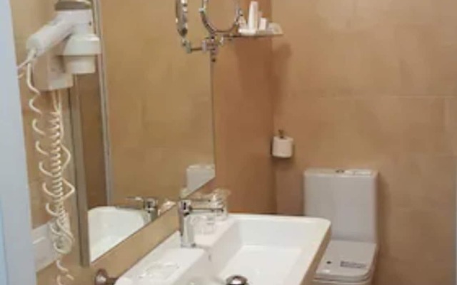 Hotel Infanta Isabel