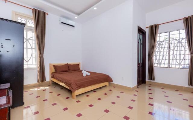 Ruby Villa F1