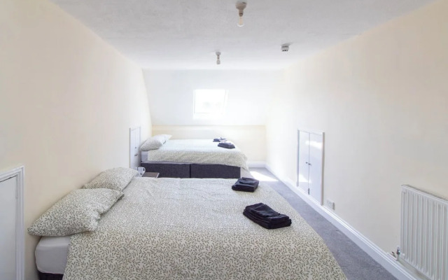 Brookvale Guest House Room 16