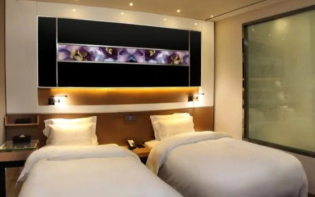 Lavande Hotel·Yun County Youzhou Avenue Yunsheng Shanzhuang