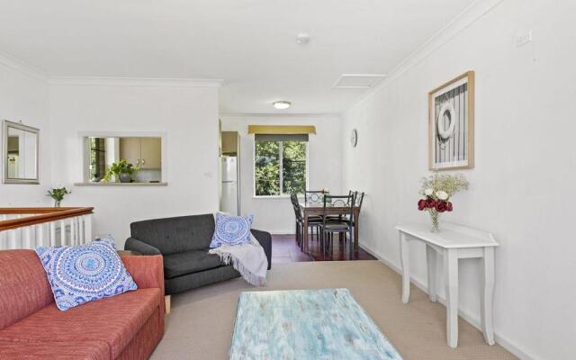 Lillian Street, Unit 1-2