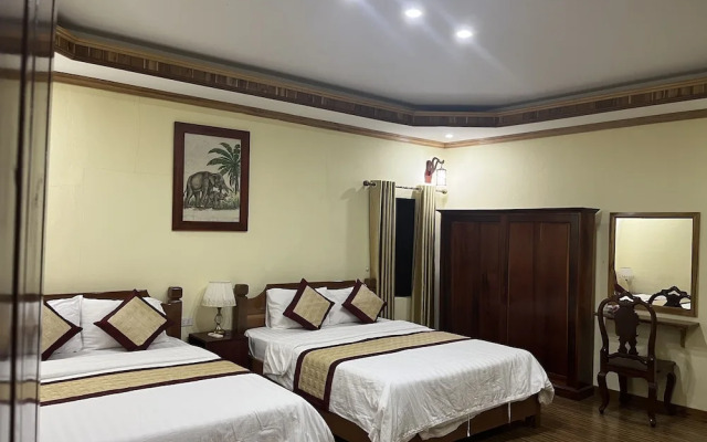 Xayana Home