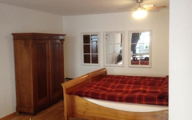 Zum Schwarzen Adler – Guest Rooms – Schaffhausen