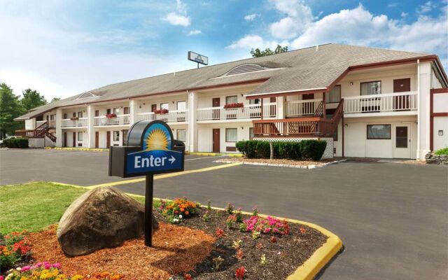 Days Inn Queensbury/Lake George