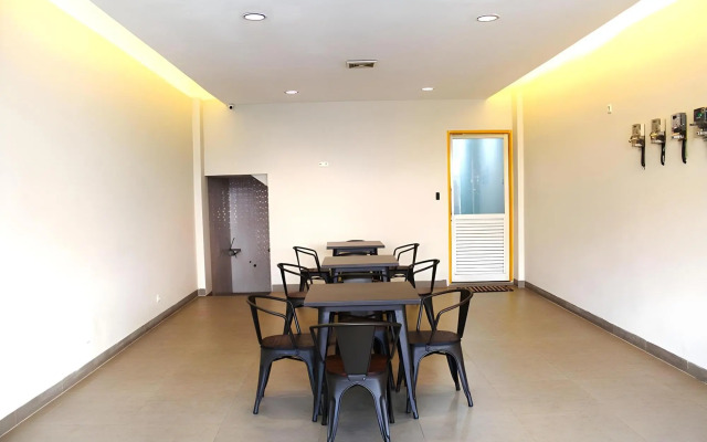 Ghurfati Hotel