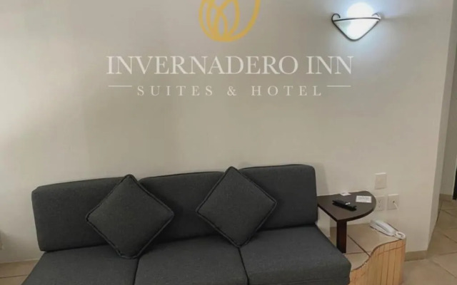Suites Invernadero Hotel