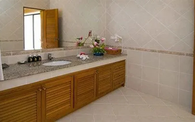 Pace Villas View Talay Residence 4