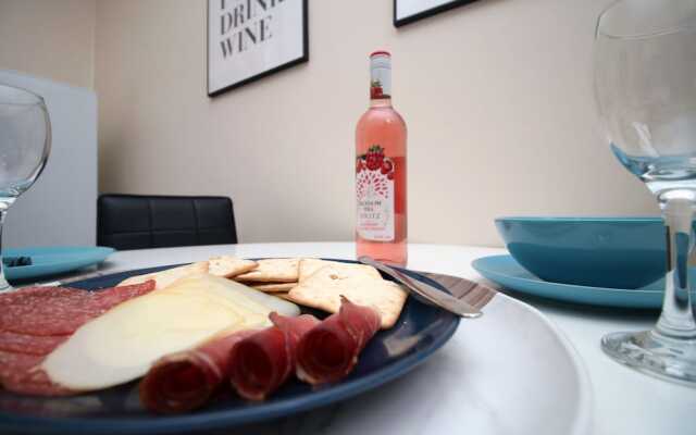 Karah Suites - Church Road I