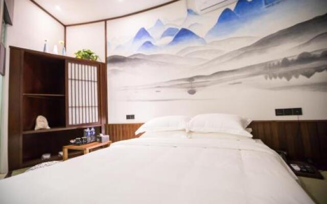 Yueming Siji 3D Cinema Hotel