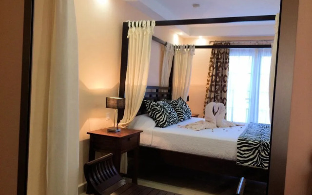 Evita Beach Apartamentos Y Suites