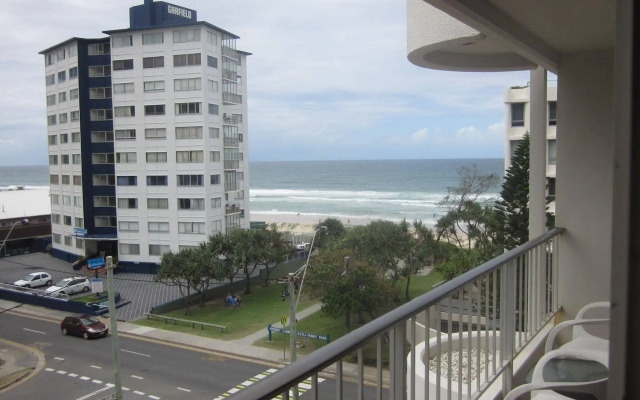 Surfers Chalet
