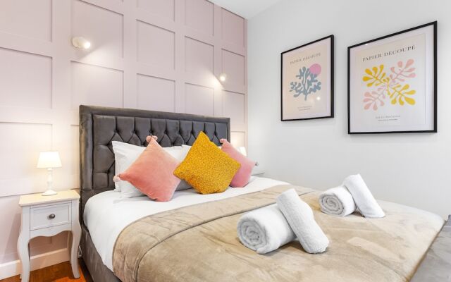 Stunning 1 Bed Apartment Near Heathrow London