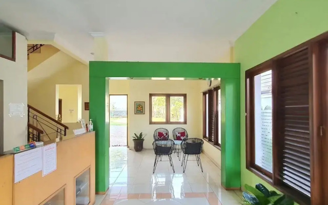 Candi Panggung Family Guest House Syariah
