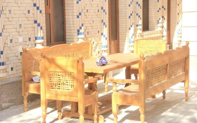 Colibri Traditional Hotel