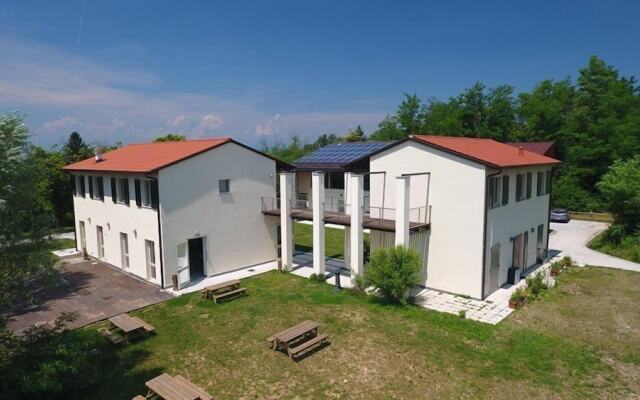 Cascina Monte Diviso - Hostel