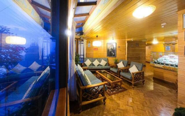 Singtom Tea Estate & Resort